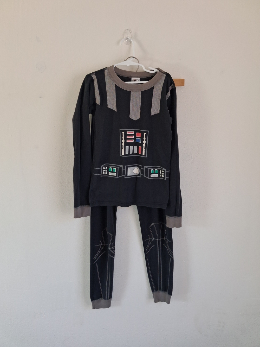 Hanna Andersson Star Wars Darth Vader Pajama Set 10